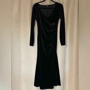 Elegant Black Velvet Dress